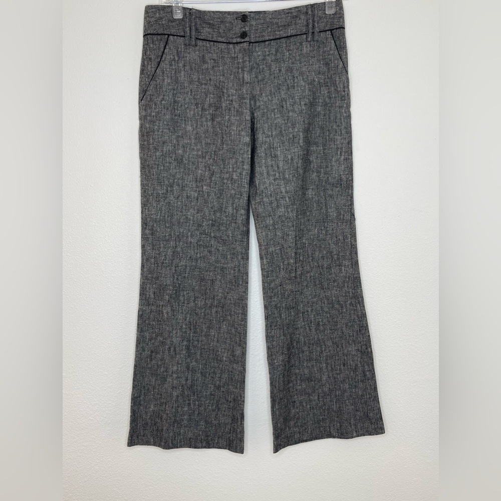 A Byer Black Linen Look Slacks Mid Rise Flared Leg
Business Casual Wear size 11